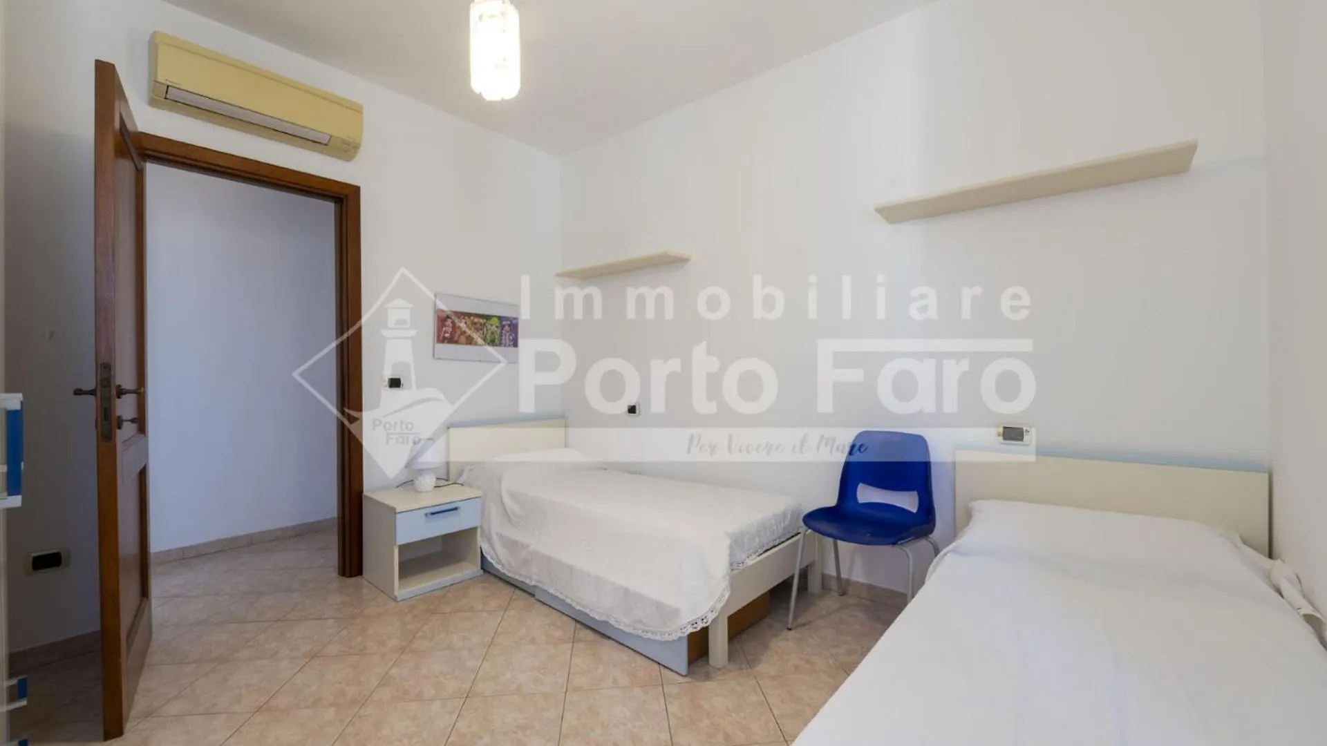 Via Incrociatore Trieste 7 Sx - Spazioso Quadrilocale In Centro A Палау 0*,